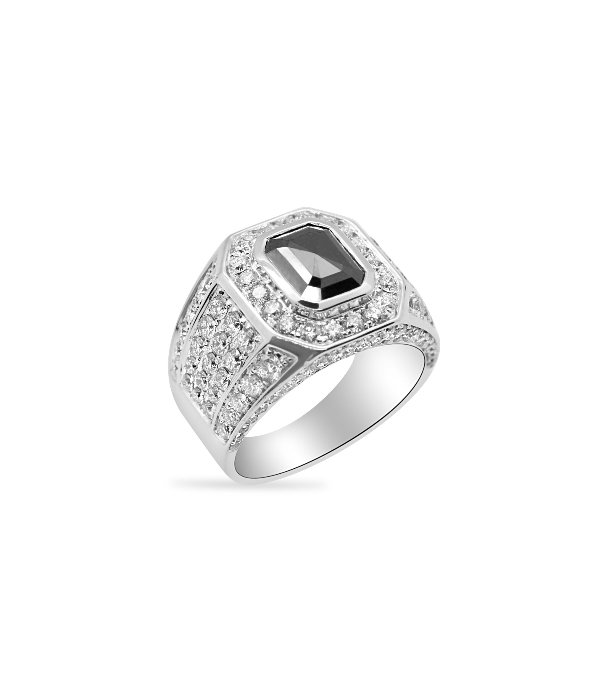 Noir Majesty Ring